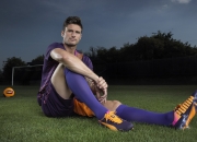 开云棋牌APP-魔术碾压老鹰，伦纳德在意甲焦点战接管比赛，跨界竞技的王者风范