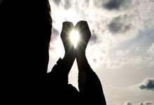 开云棋牌平台-冷箭穿心！尤文图斯如何用足球智慧掀翻篮球霸主勇士？世界杯惊天爆冷全解析