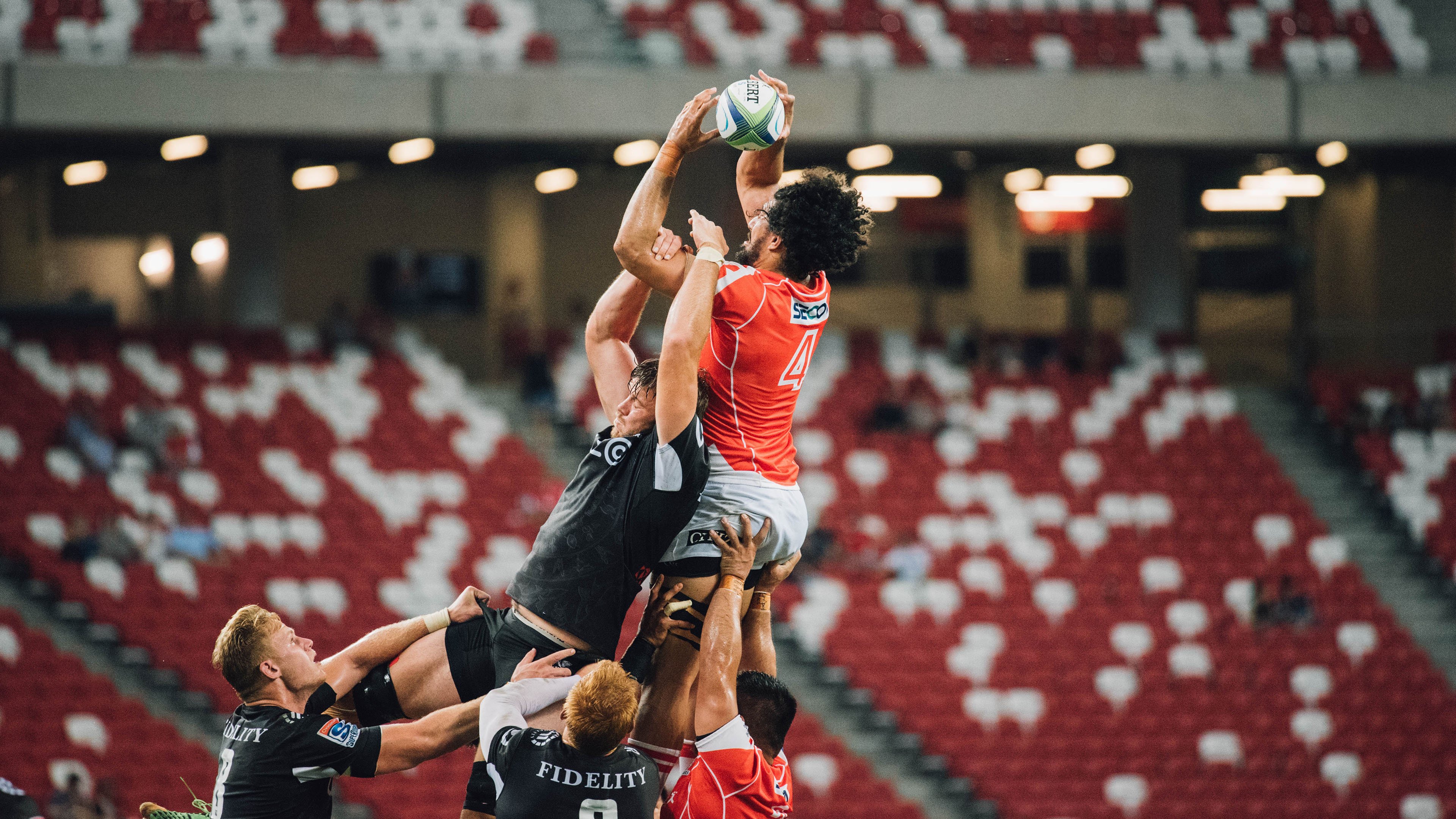 上海队掀翻活塞，乔治成为关键先生